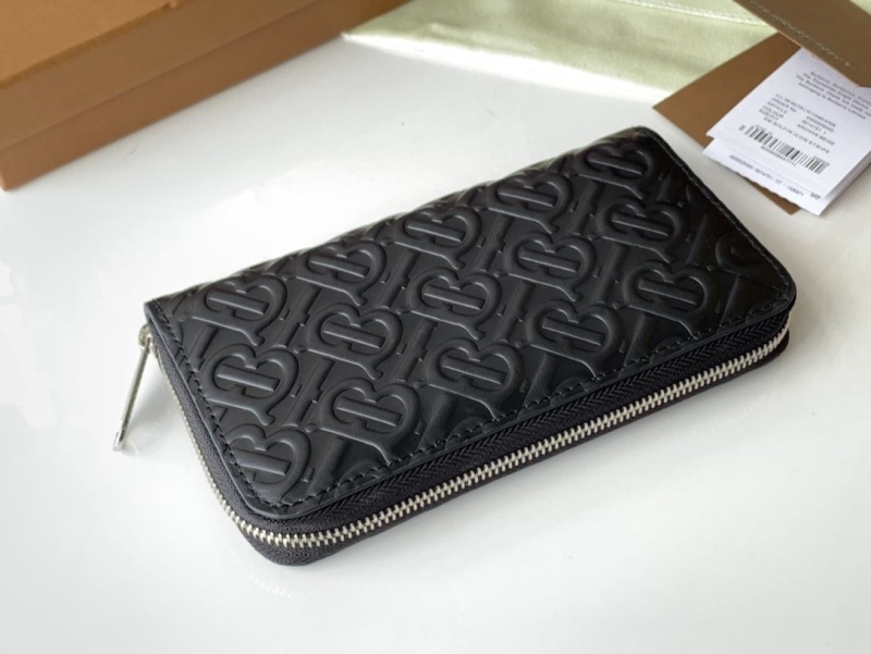 Bv*b*rry wallets